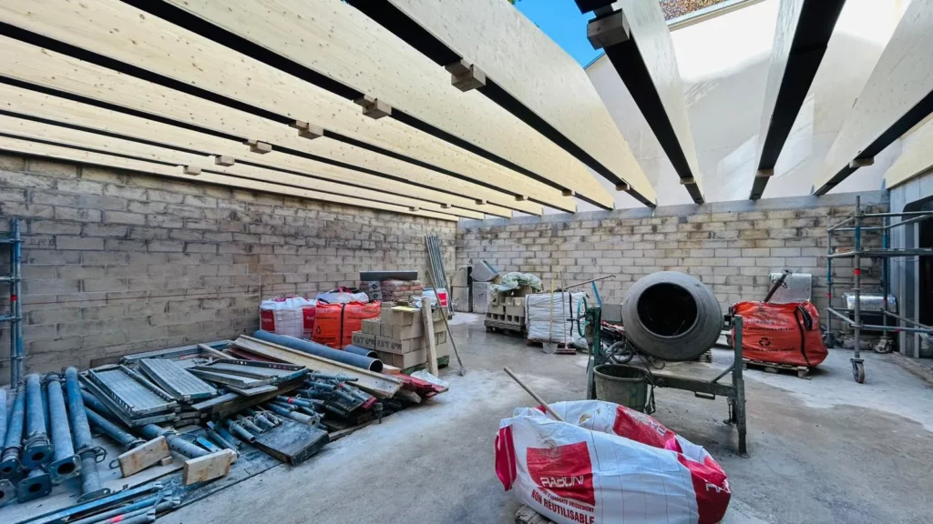 WhatsApp Image 2025-10-07 at 16.07.36 (1)