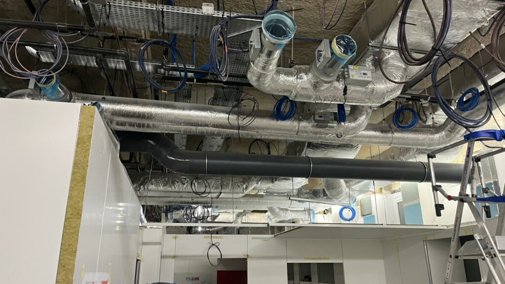 WhatsApp Image 2025-11-28 at 11.23.32 (1)