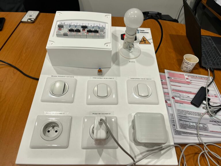 WhatsApp Image 2025-12-12 at 08.57.35 (1)